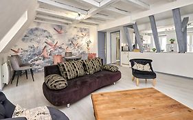 Appartement De Caractere, Charme