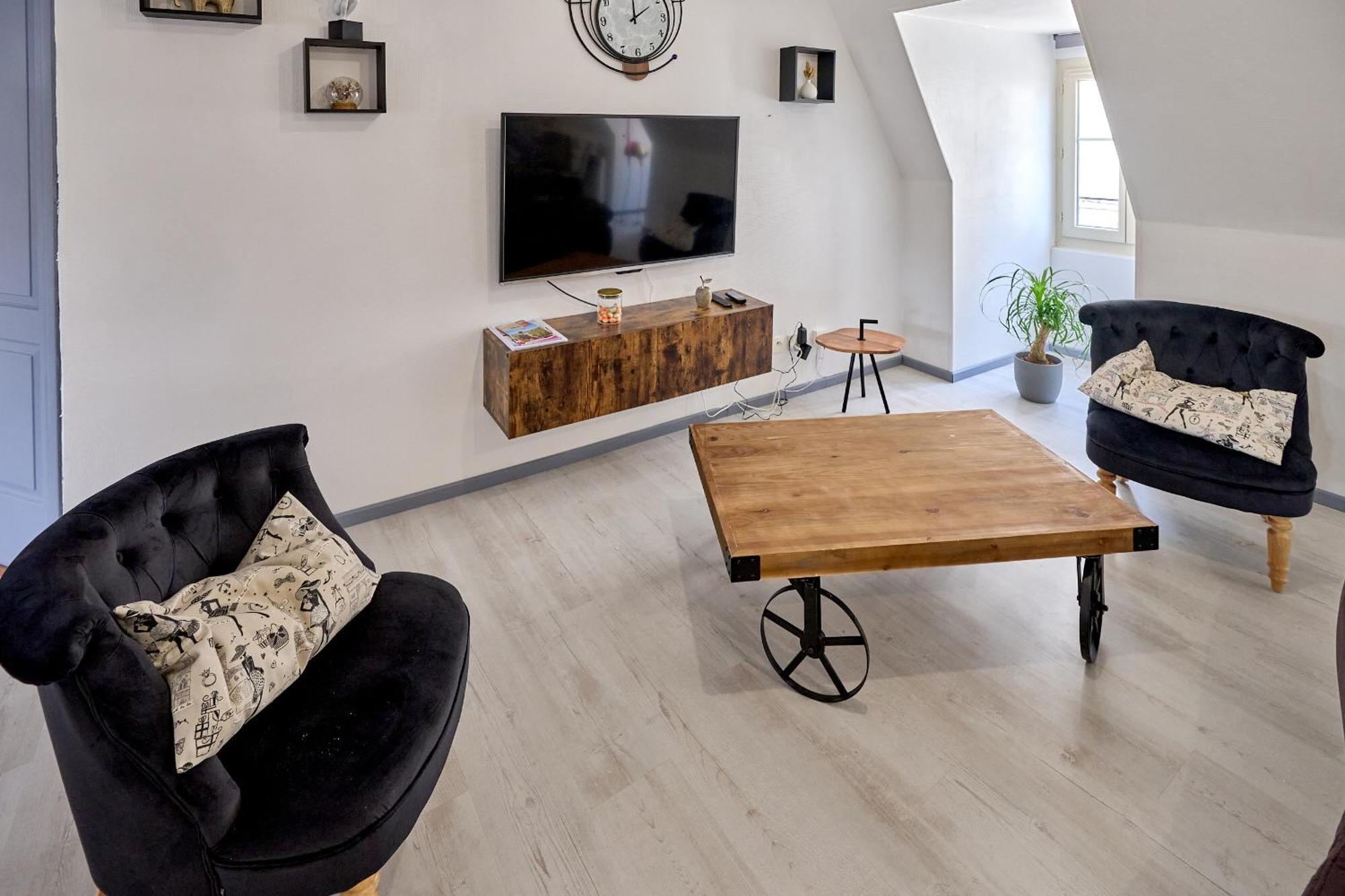 Appartement De Caractere, Charme Nevers Extérieur photo